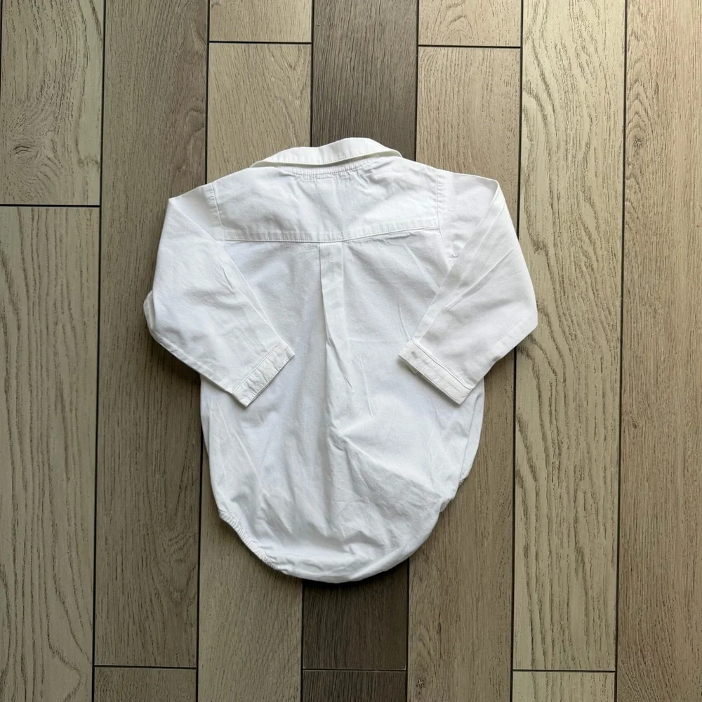 Burberry soft white